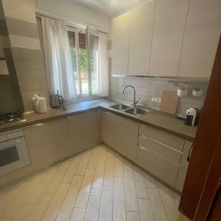 Carpegna Vatican House Apartment